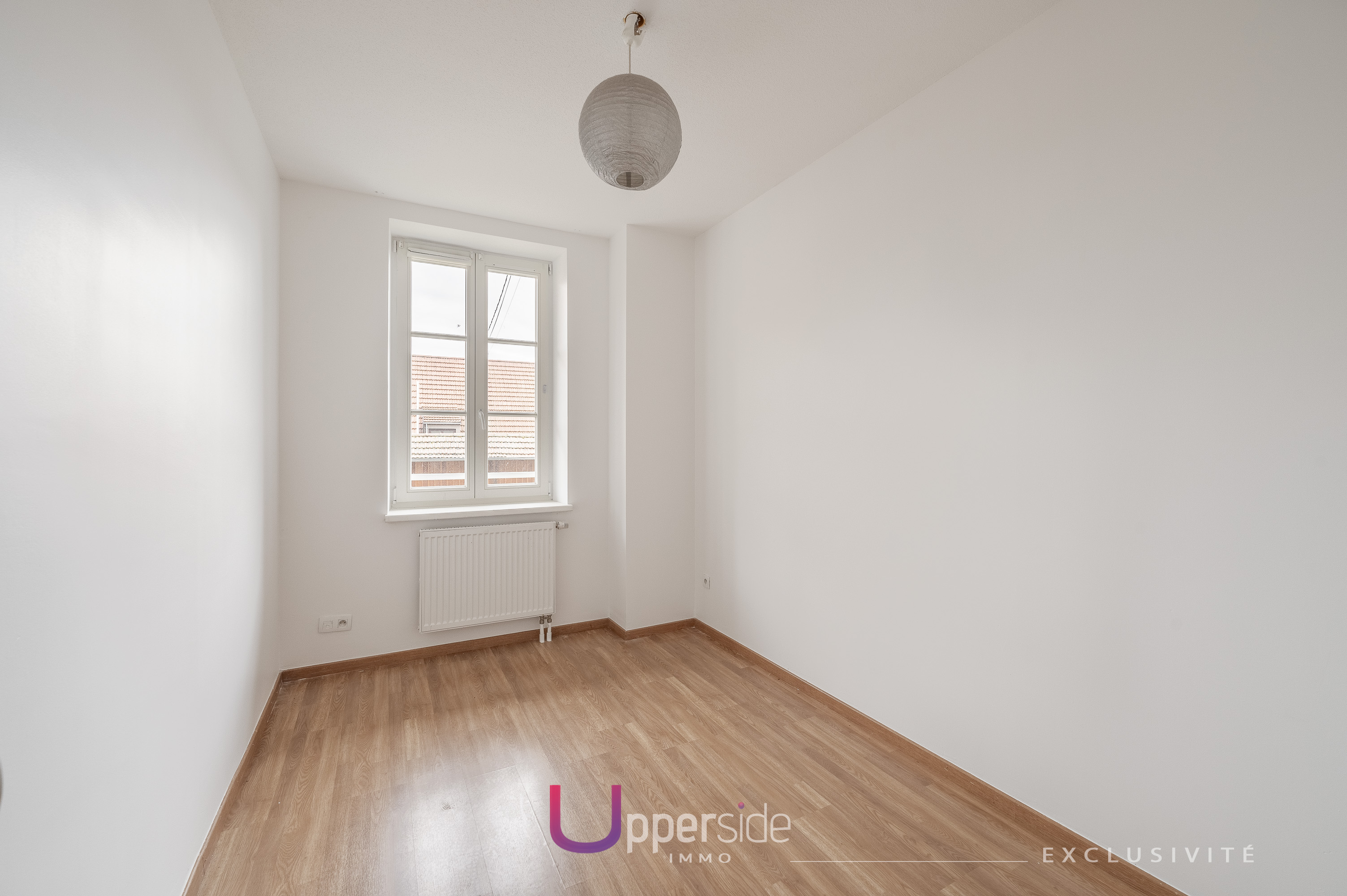 BRAMPER – un appartement 4 pièces rénové avec 2 stationnements Image