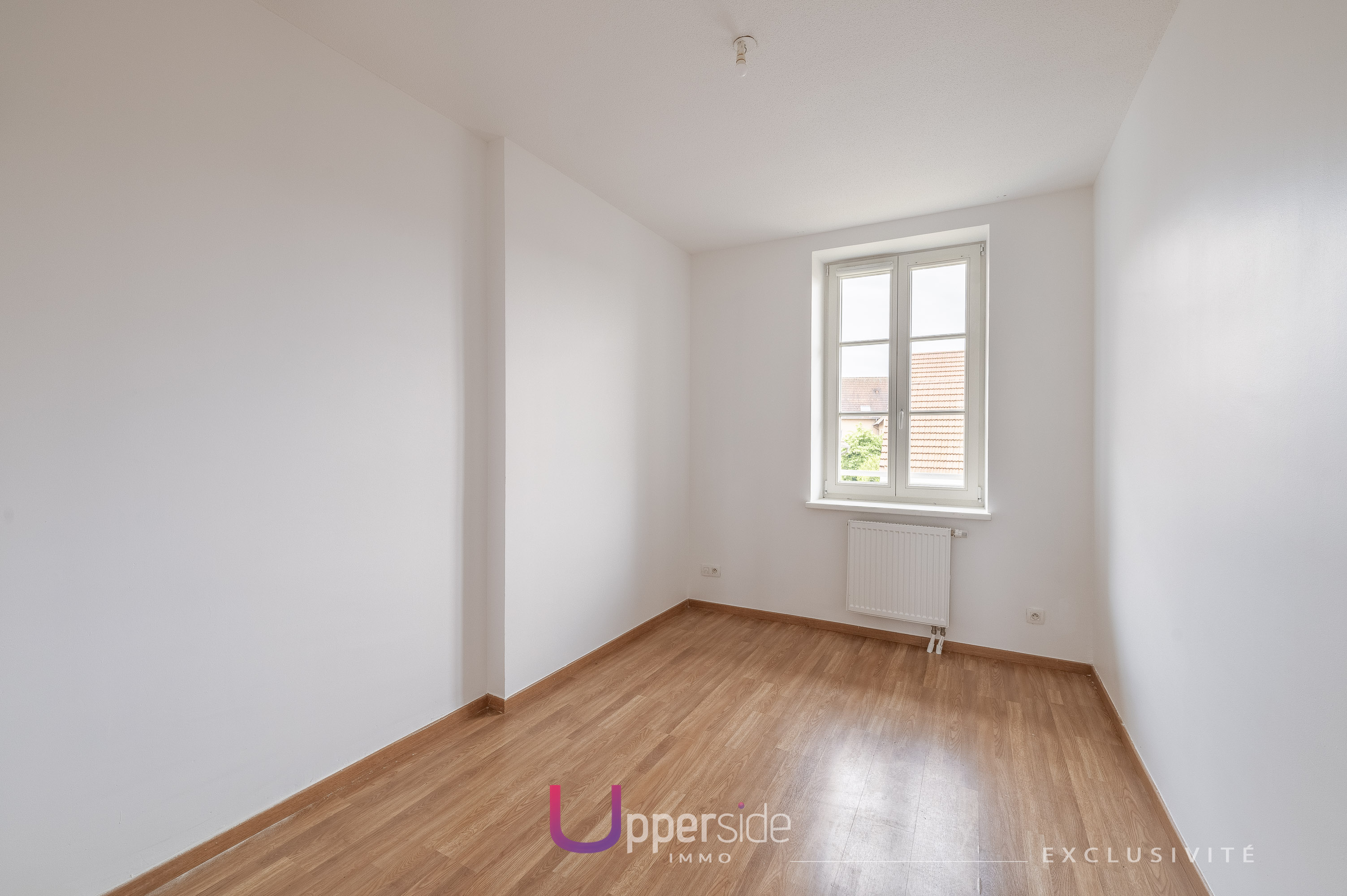 BRAMPER – un appartement 4 pièces rénové avec 2 stationnements Image