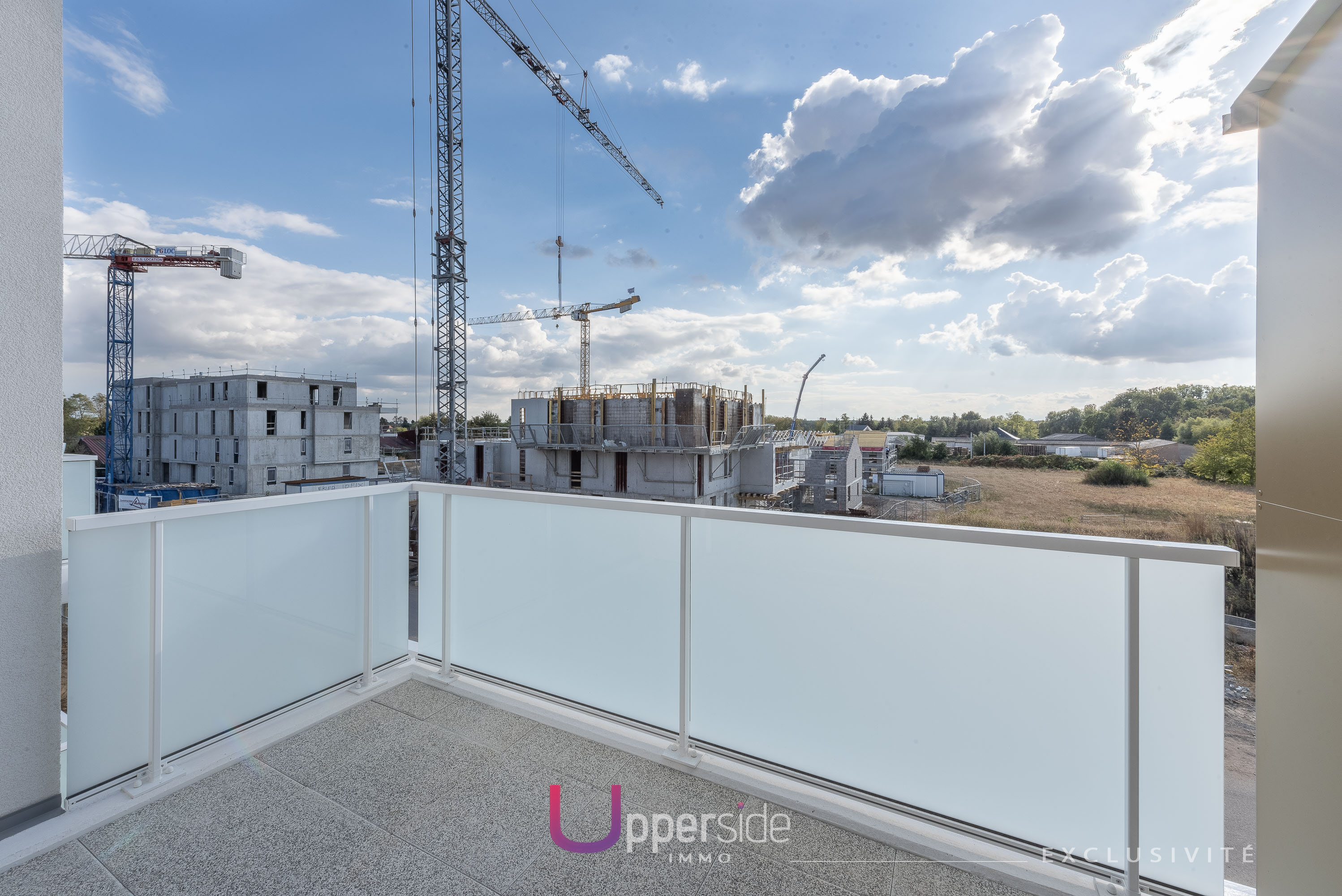 VIVA – Appartement 2 pièces récent orienté sud avec balcon et parking Image